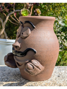 Un Pot en Céramique Unique et Plein de Charme