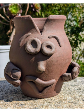 Un Pot en Céramique Unique et Plein de Charme