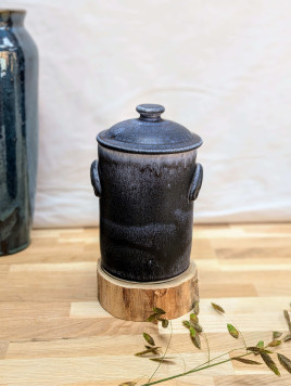 Pot à compost élégant