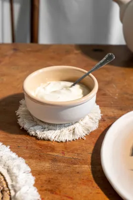 Ramequin en grès artisanal – Poterie bretonne faite main à Corseul | La Poterie de Sandra & Co